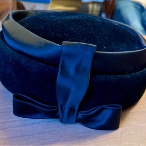 Vintage 1950’s Pillbox/Facinator Hat